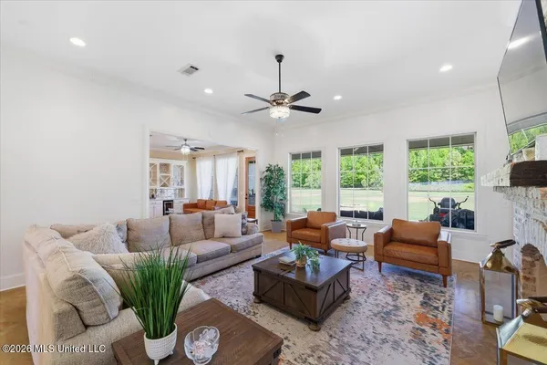 $620,000 | 180 Crossview Place, Brandon, MS 39047