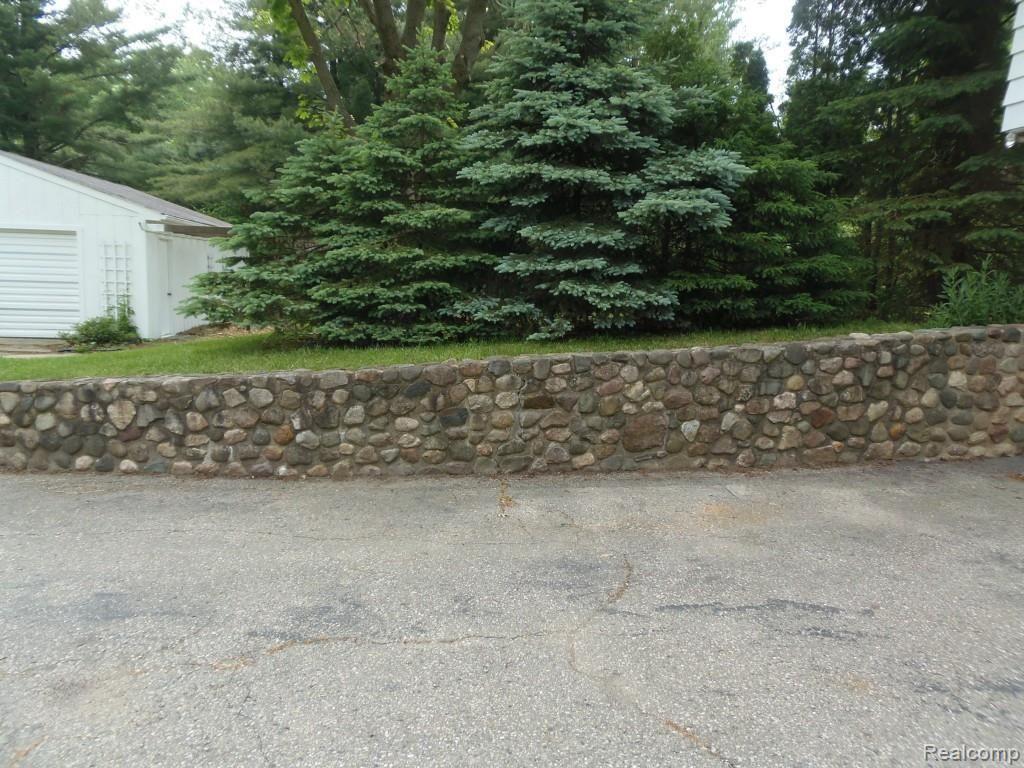 355 North Eager Road Howell, MI 48843 - Photo 52 of 55 155.jpg