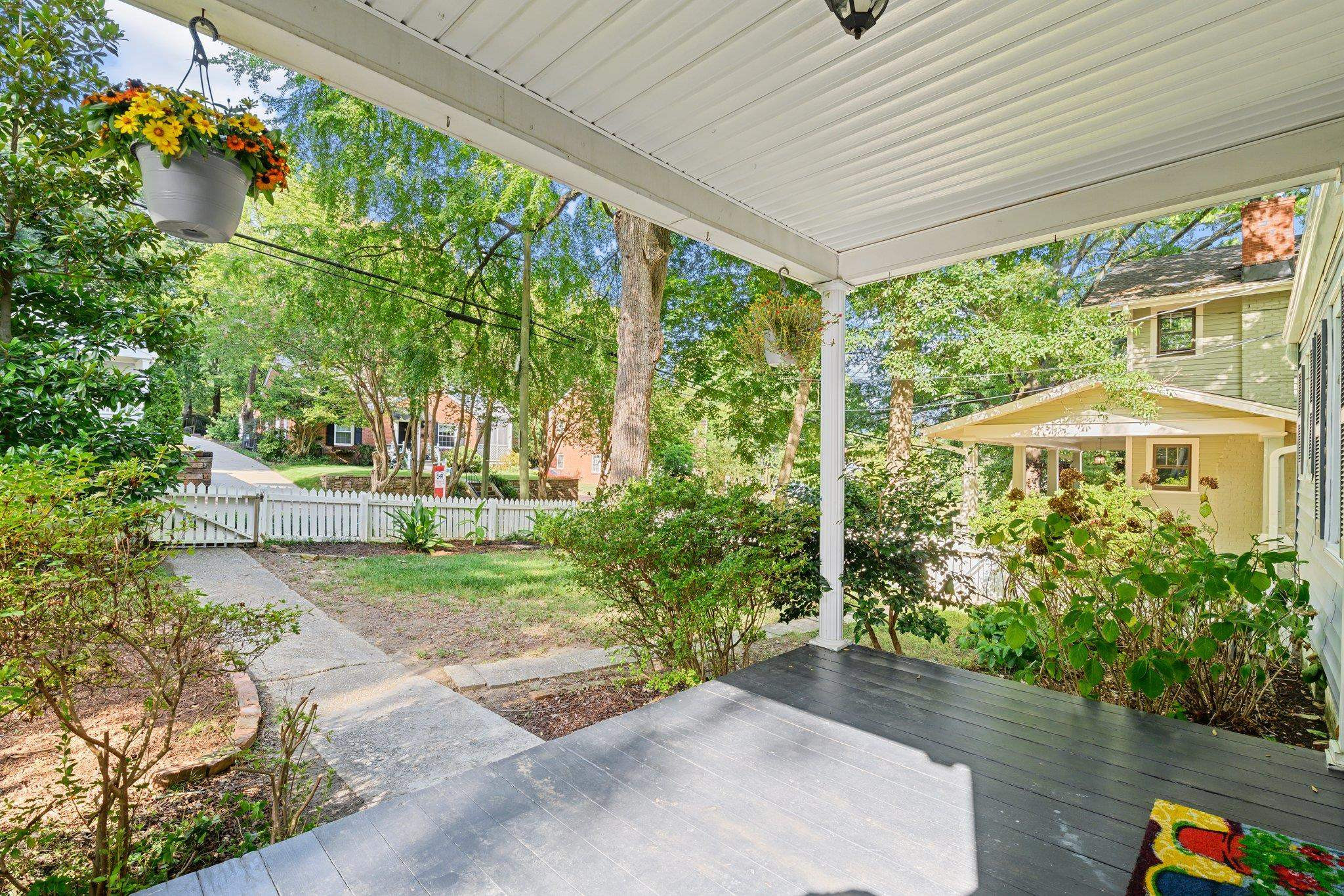 308 Glascock Street Raleigh, NC 27604 - Photo 2 of 22 Photo 2