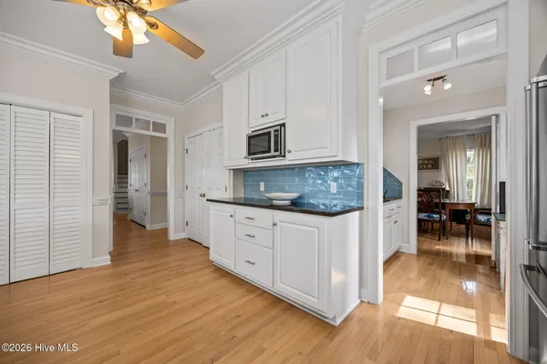 $1,500,000 | 127 Riverview Drive, Washington, NC 27889