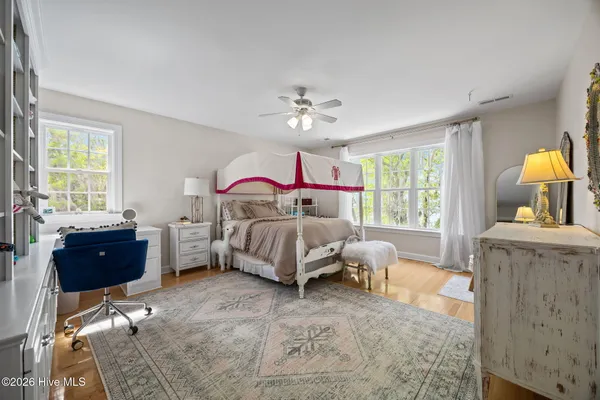 $1,500,000 | 127 Riverview Drive, Washington, NC 27889