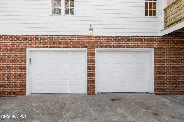 $1,500,000 | 127 Riverview Drive, Washington, NC 27889