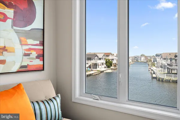 $1,199,990 | 39078 Beacon Drive, Unit 18, Fenwick Island, DE 19944