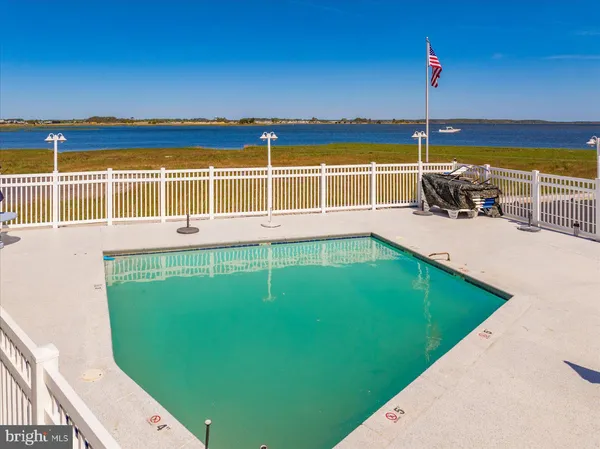 $1,199,990 | 39078 Beacon Drive, Unit 18, Fenwick Island, DE 19944