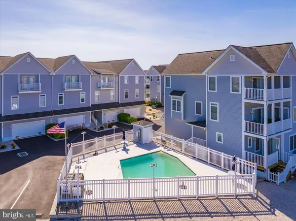 $1,199,990 | 39078 Beacon Drive, Unit 18, Fenwick Island, DE 19944