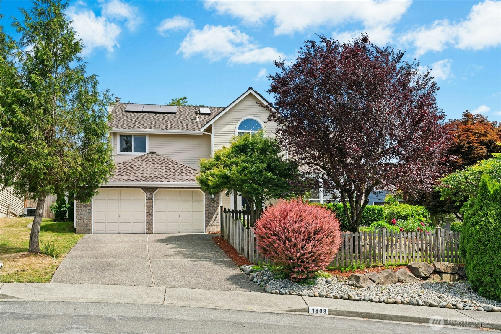 1808 Field Place Northeast Renton, WA 98059 - Photo 30 of 37