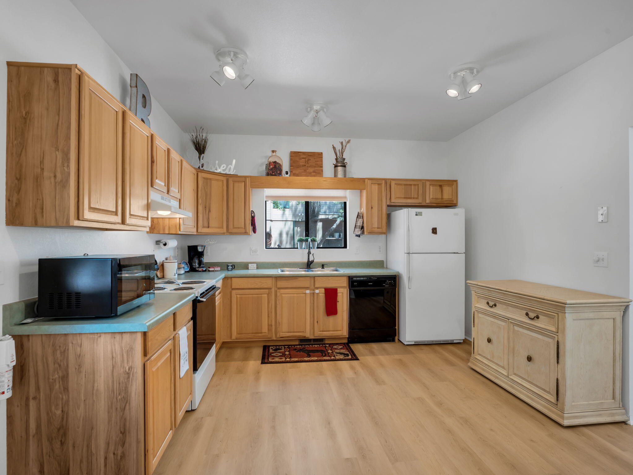 6203 Hidden Pines Loop Pine, AZ 85544 - Photo 11 of 42