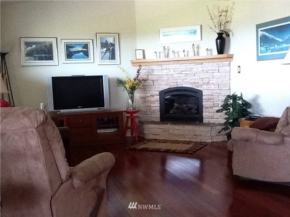 115 Les Saints Road Sequim, WA 98382 - Photo 4 of 14