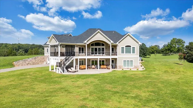 $1,490,000 | 737 Camellia Place, Moneta, VA 24121