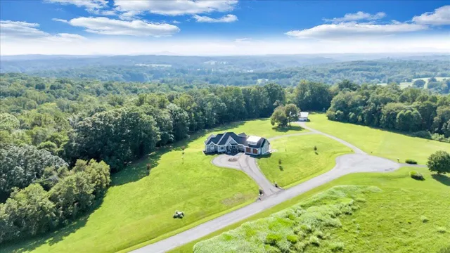 $1,490,000 | 737 Camellia Place, Moneta, VA 24121
