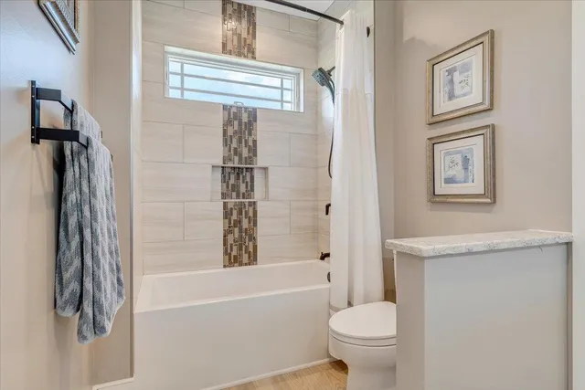 $1,490,000 | 737 Camellia Place, Moneta, VA 24121