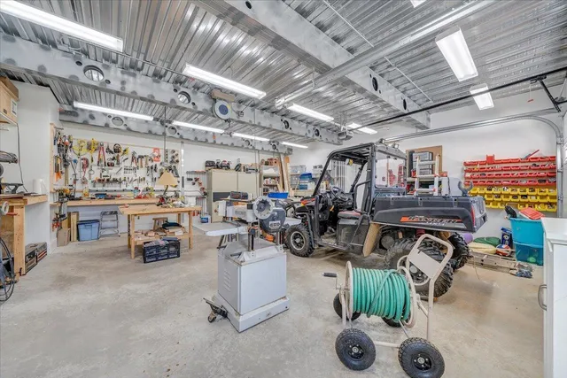 $1,490,000 | 737 Camellia Place, Moneta, VA 24121