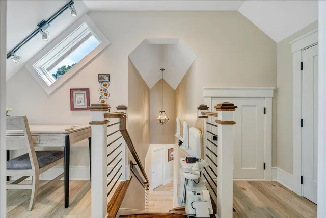 $1,490,000 | 737 Camellia Place, Moneta, VA 24121