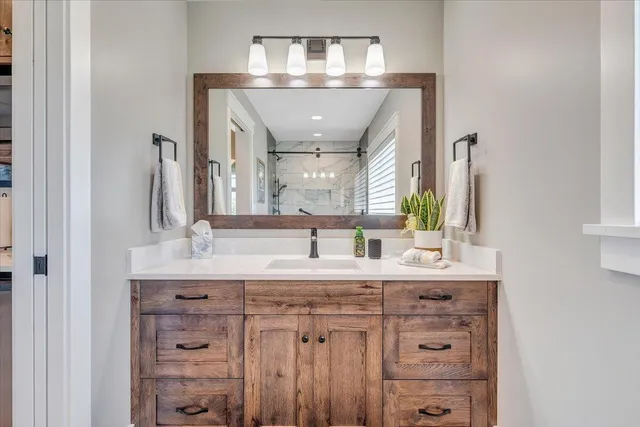 $1,490,000 | 737 Camellia Place, Moneta, VA 24121