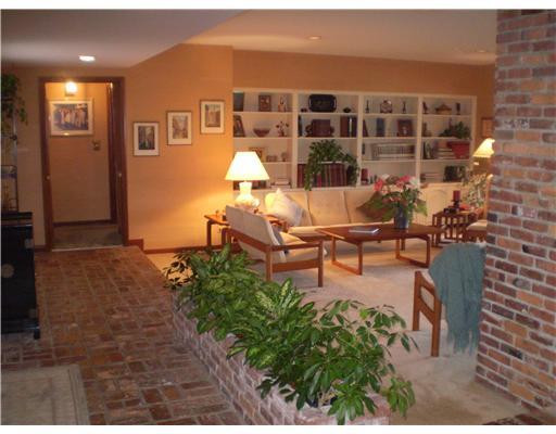 5 Cayuga Road Fort Lauderdale, FL 33308 - Photo 5 of 16 Living Room