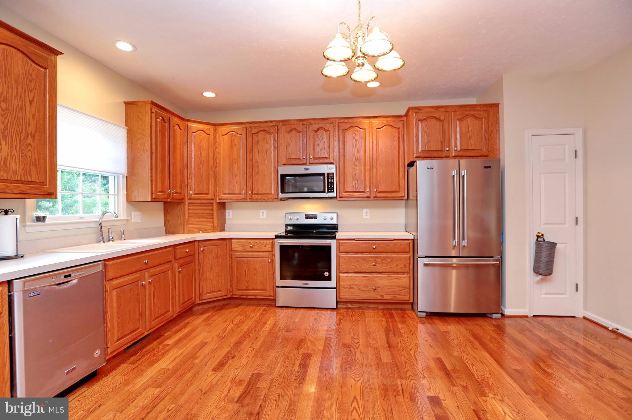 138 Morgans Ridge Road La Plata, MD 20646 - Photo 3 of 30 Large kitchen with room for a kitchen island