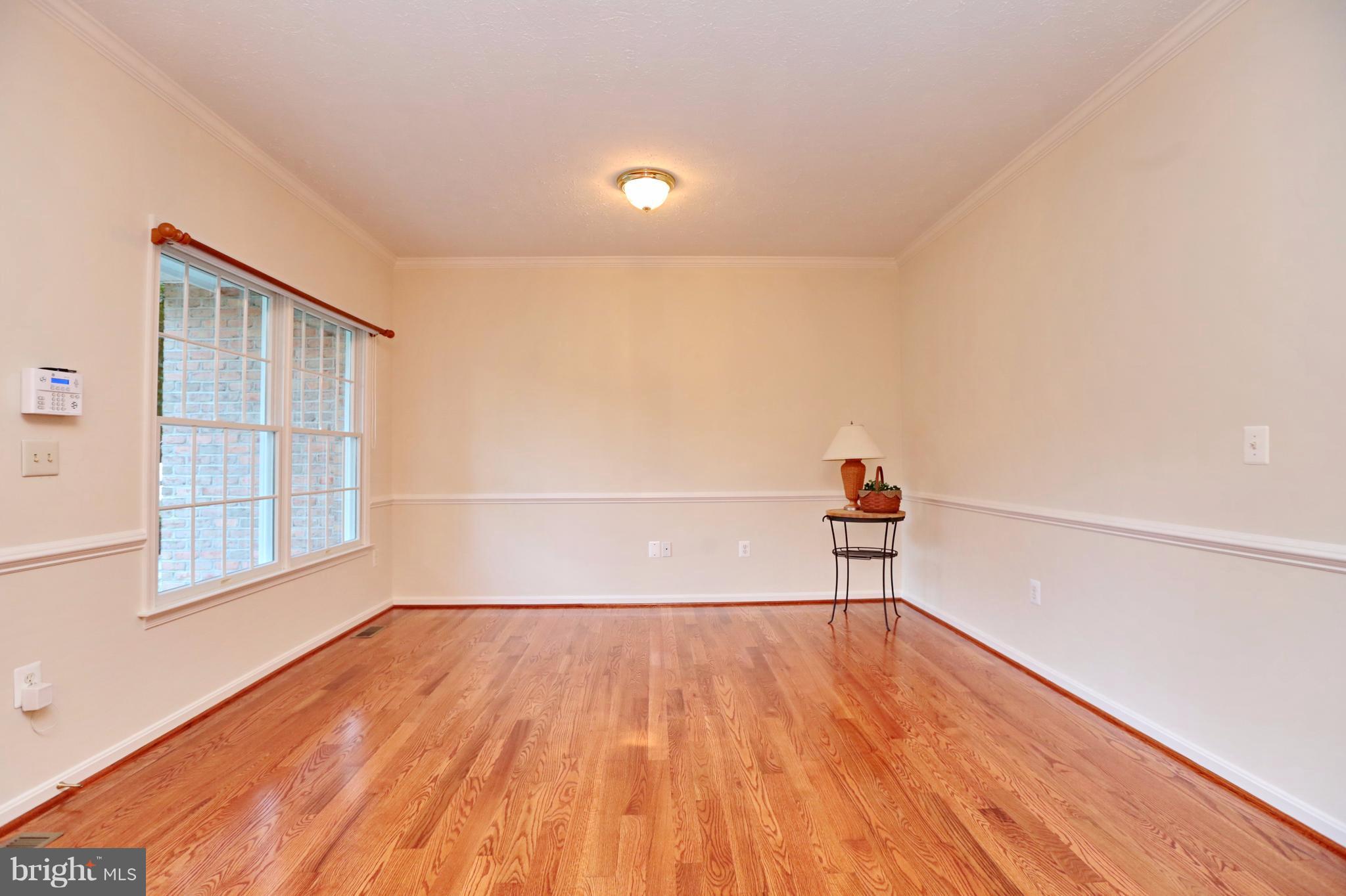 138 Morgans Ridge Road La Plata, MD 20646 - Photo 8 of 30 Living Room