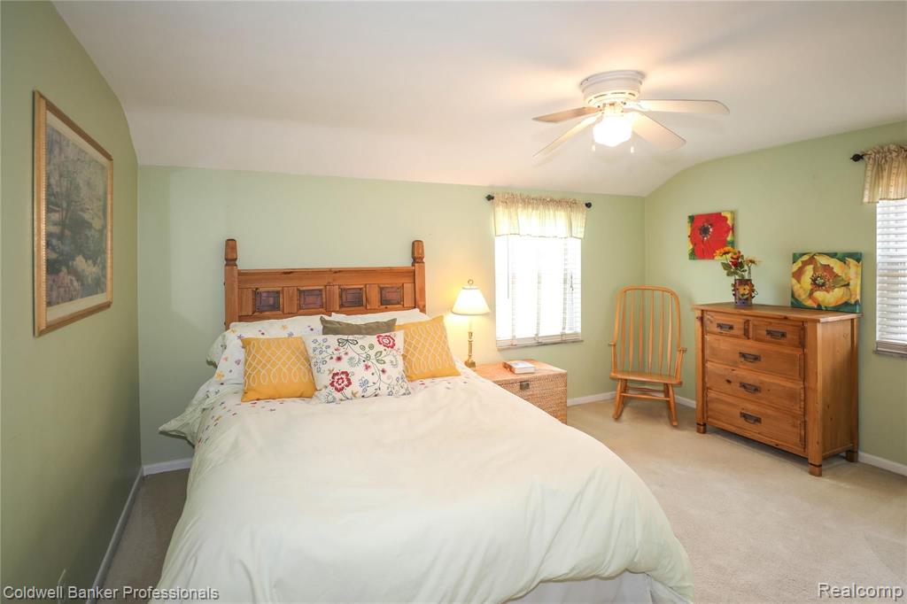 458 Moran Road Grosse Pointe Farms, MI 48236 - Photo 15 of 18
