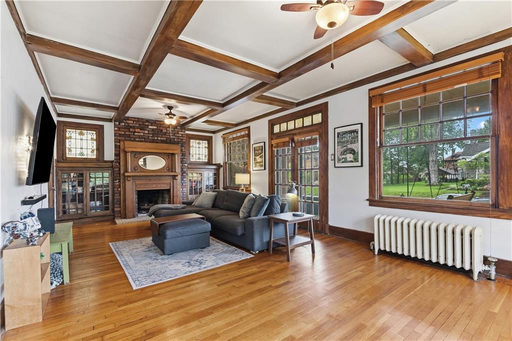 3201 Brownsville Road Pittsburgh, PA 15227 - Photo 5 of 28 Gallery Image 5