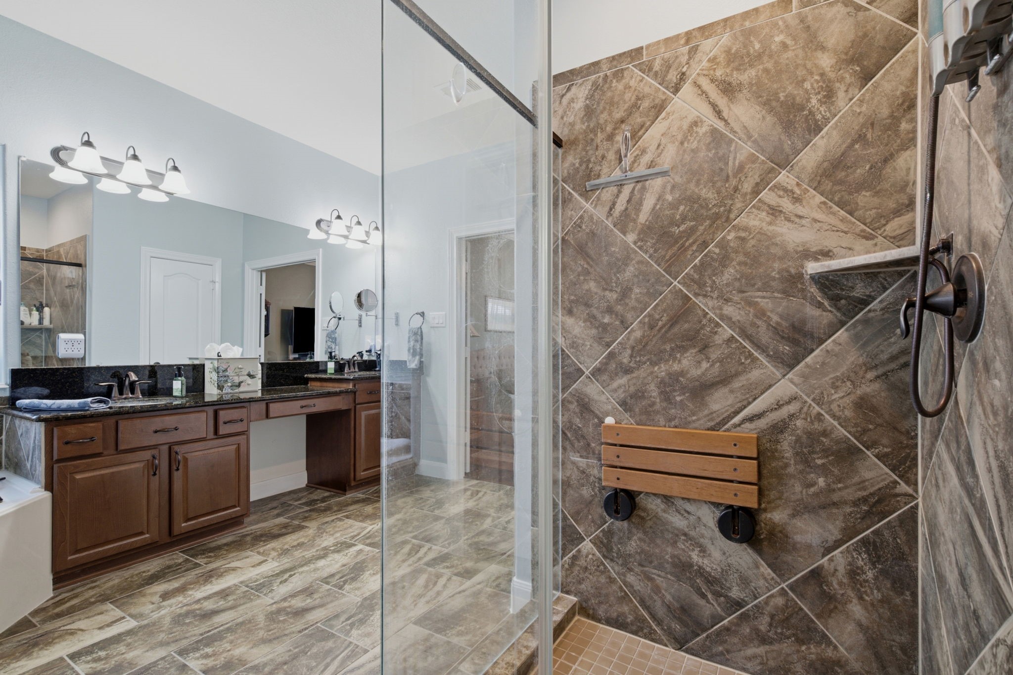 3298 Explorer Way Conroe, TX 77301 - Photo 21 of 43 PRIMARY BATHROOM