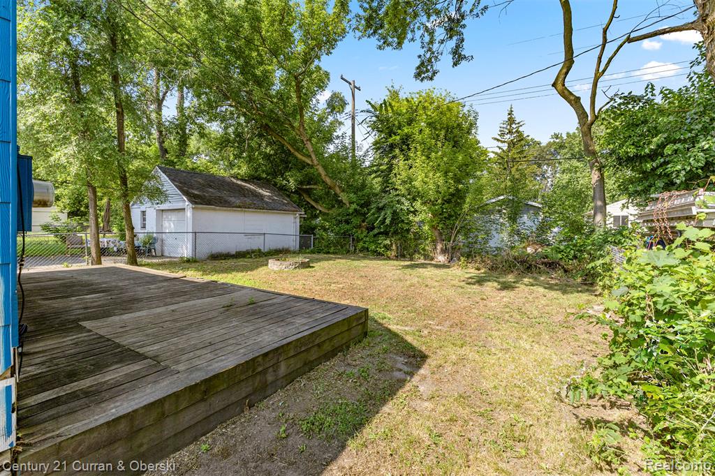 11695 Inkster Road Livonia, MI 48150 - Photo 13 of 16