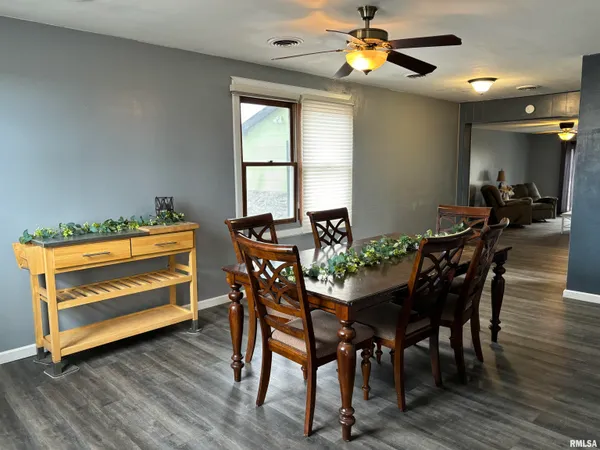 $149,900 | 113 St Clair Drive, Marquette Heights, IL 61554