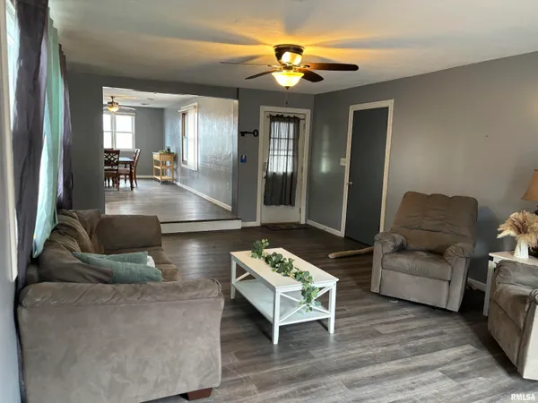 $149,900 | 113 St Clair Drive, Marquette Heights, IL 61554