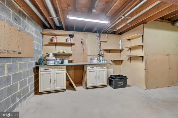 $540,000 | 8570 Gwynedd Way, Springfield, VA 22153
