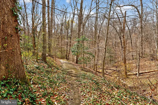 $540,000 | 8570 Gwynedd Way, Springfield, VA 22153