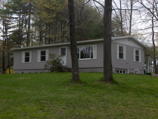 22 Cate Road Deerfield, NH 03037 - Photo 1 of 9