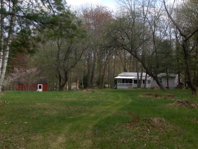 22 Cate Road Deerfield, NH 03037 - Photo 3 of 9