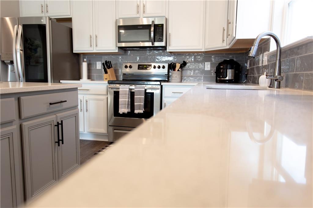 1614 Danielle Road Lebanon, IN 46052 - Photo 7 of 27 Gallery Image 7