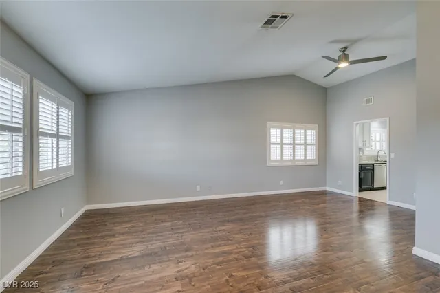 $2,802 | 362 Umbria Way, Henderson, NV 89014