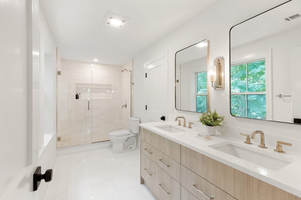 22 Constitution Road Lexington, MA 02421 - Photo 26 of 37