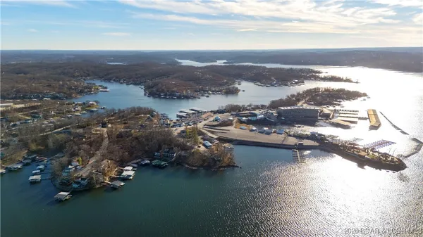 $395,000 | 79 Honeysuckle Road, Unit 79, Lake Ozark, MO 65049