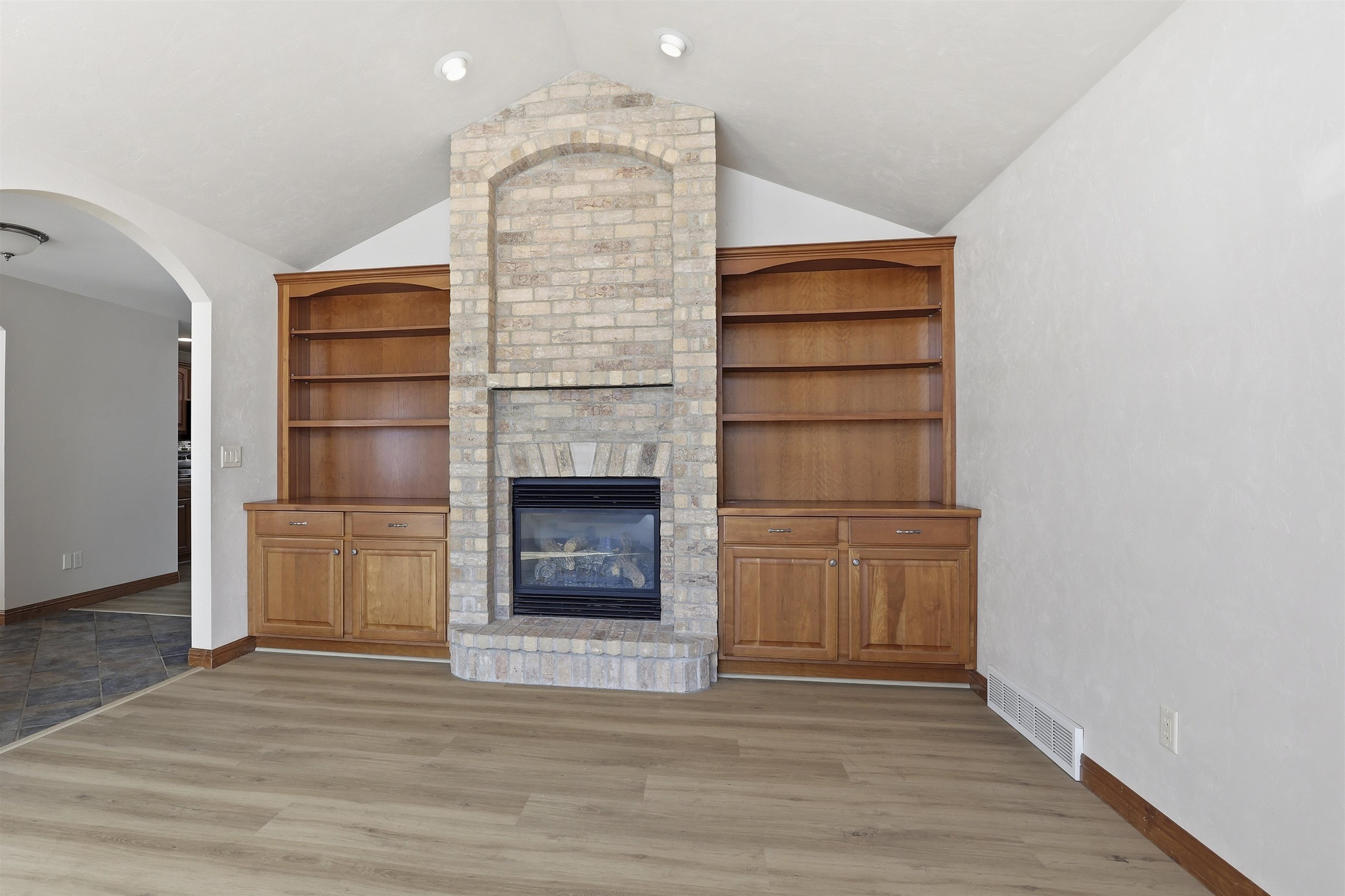 W134 County Rd Uu Kaukauna, WI 54130 - Photo 5 of 41