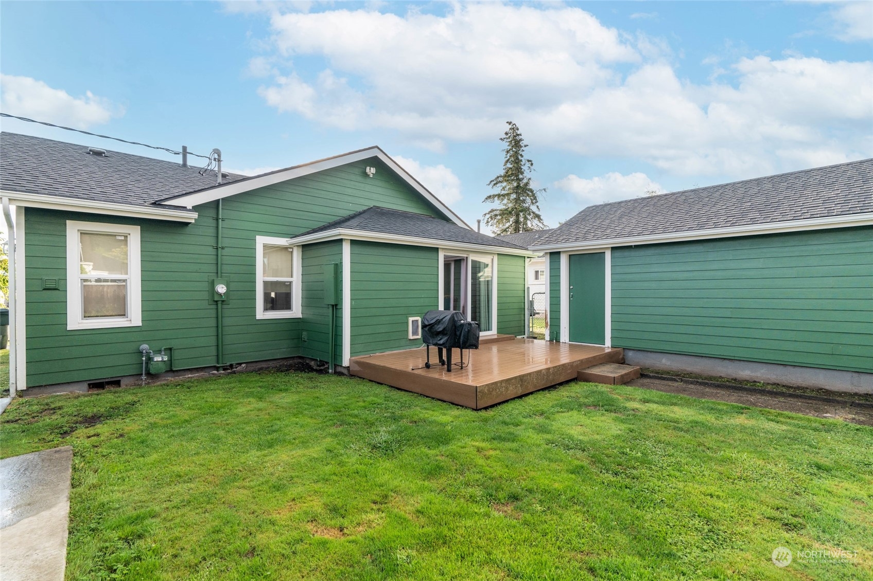1060 Southwest Cascade Avenue Chehalis, WA 98532 - Photo 21 of 24 Gallery Image 21