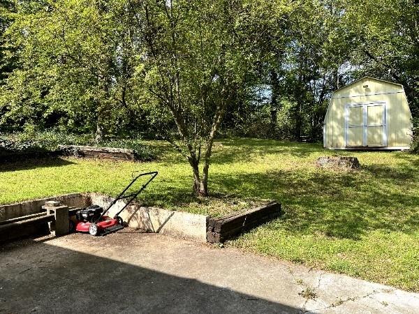 549 Alpine Way Marietta, GA 30062 - Photo 2 of 25