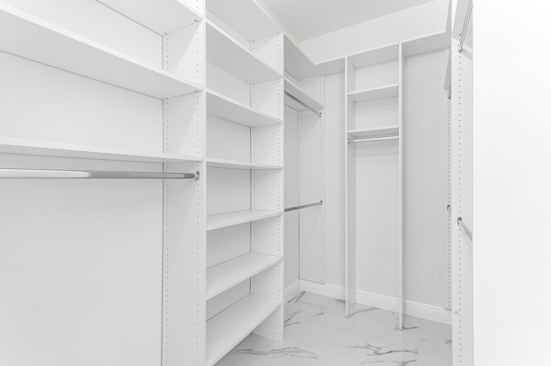 23061 Via Stel Boca Raton, FL 33433 - Photo 11 of 17 photo-14
