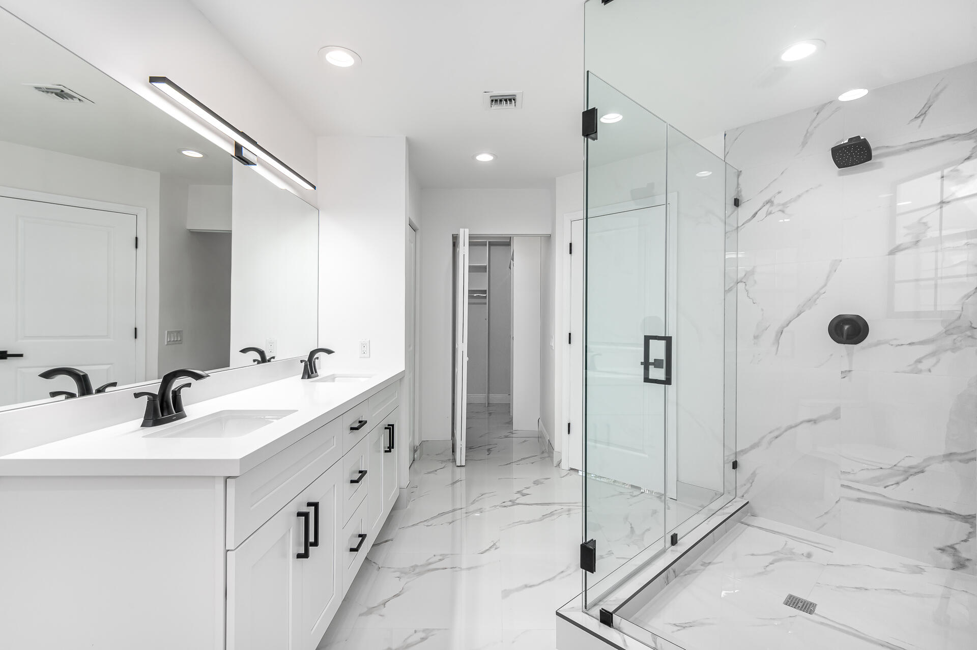 23061 Via Stel Boca Raton, FL 33433 - Photo 10 of 17 photo-13