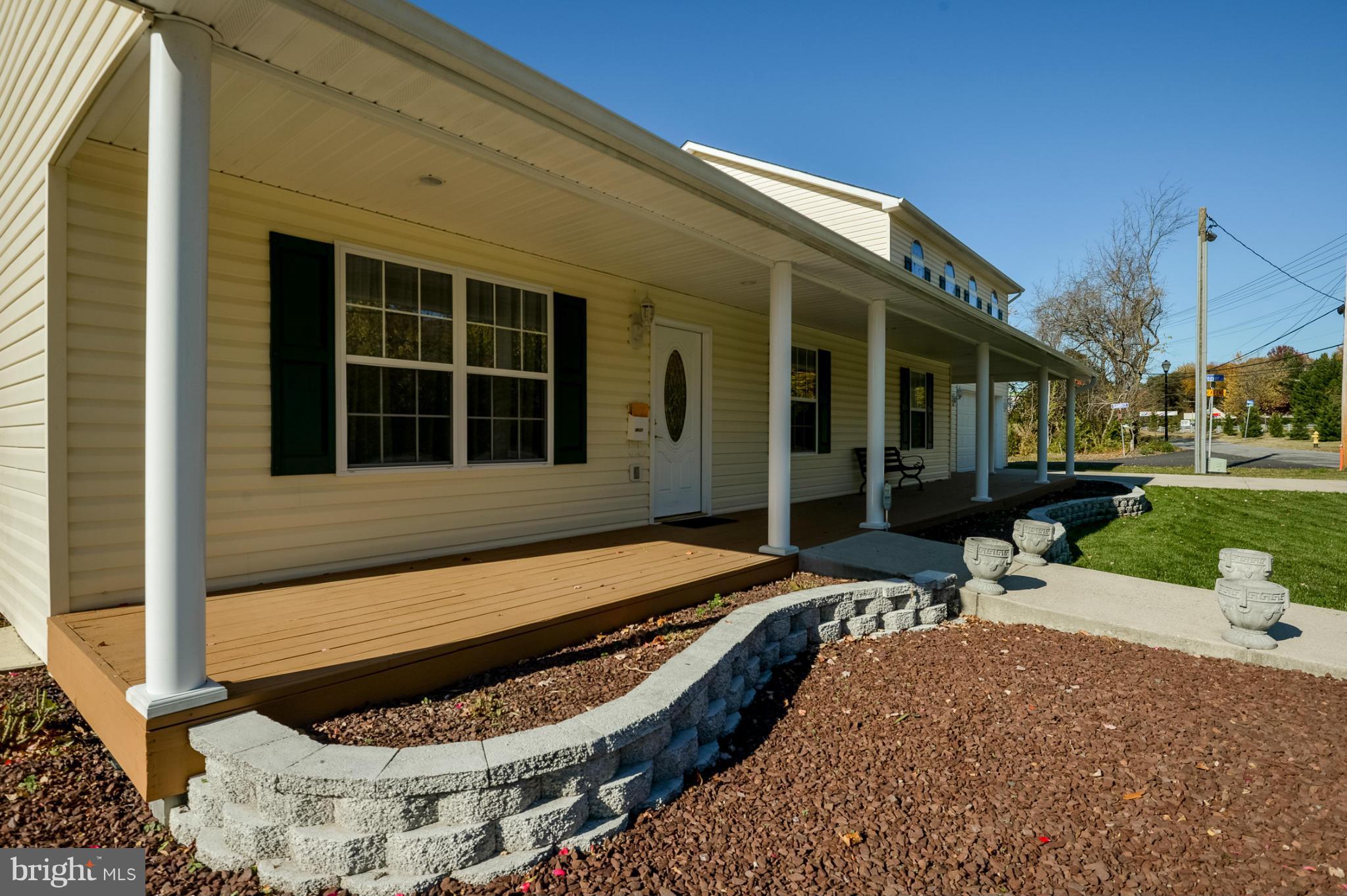 8012 Elizabeth Road Pasadena, MD 21122 - Photo 27 of 30 Exterior (Front)