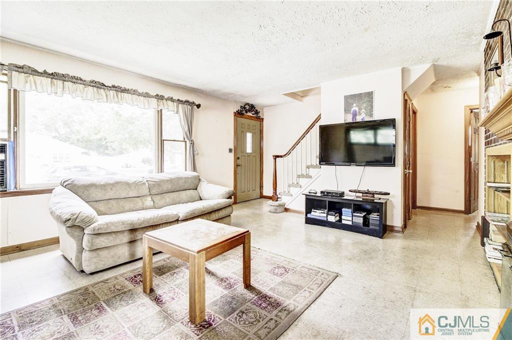 2 Taylor Road Matawan, NJ 07747 - Photo 3 of 25 Gallery Image 3