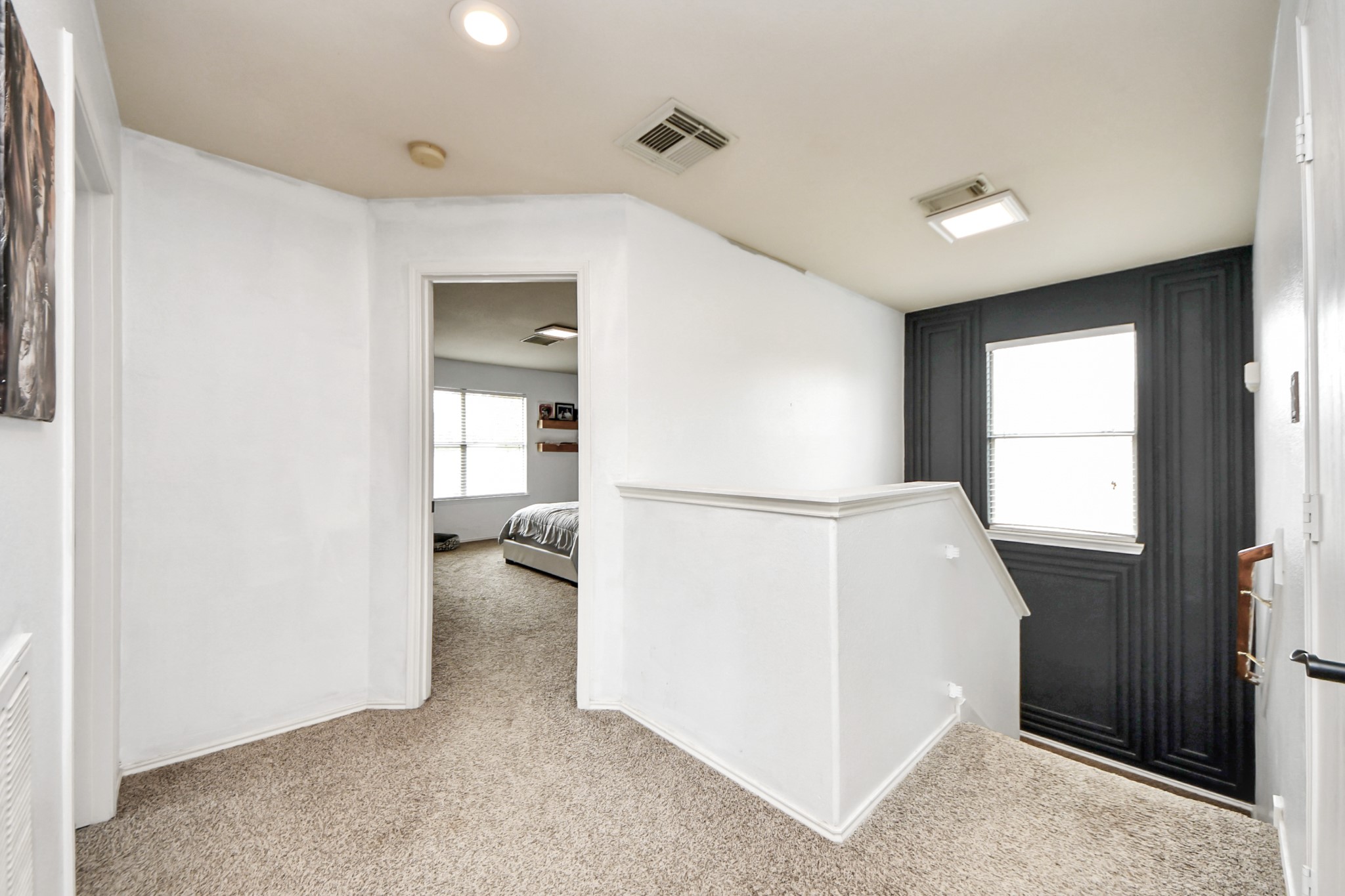 611 Remwick Drive Houston, TX 77073 - Photo 33 of 42 a view of hallway with livingroom
