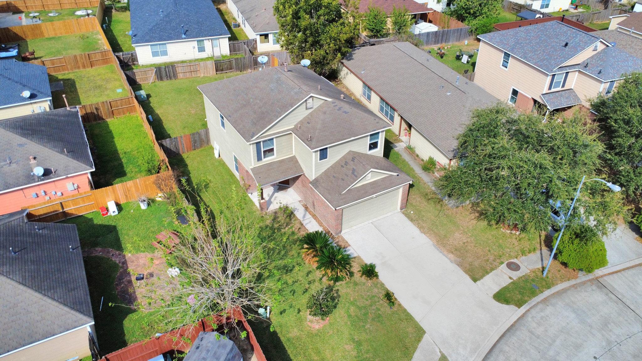 611 Remwick Drive Houston, TX 77073 - Photo 5 of 42 an aerial view of residential houses with outdoor space