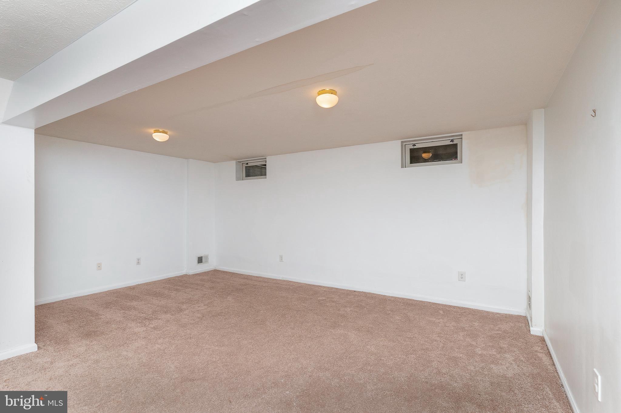 5305 Hollowstone Circle Rosedale, MD 21237 - Photo 18 of 22 Family Room