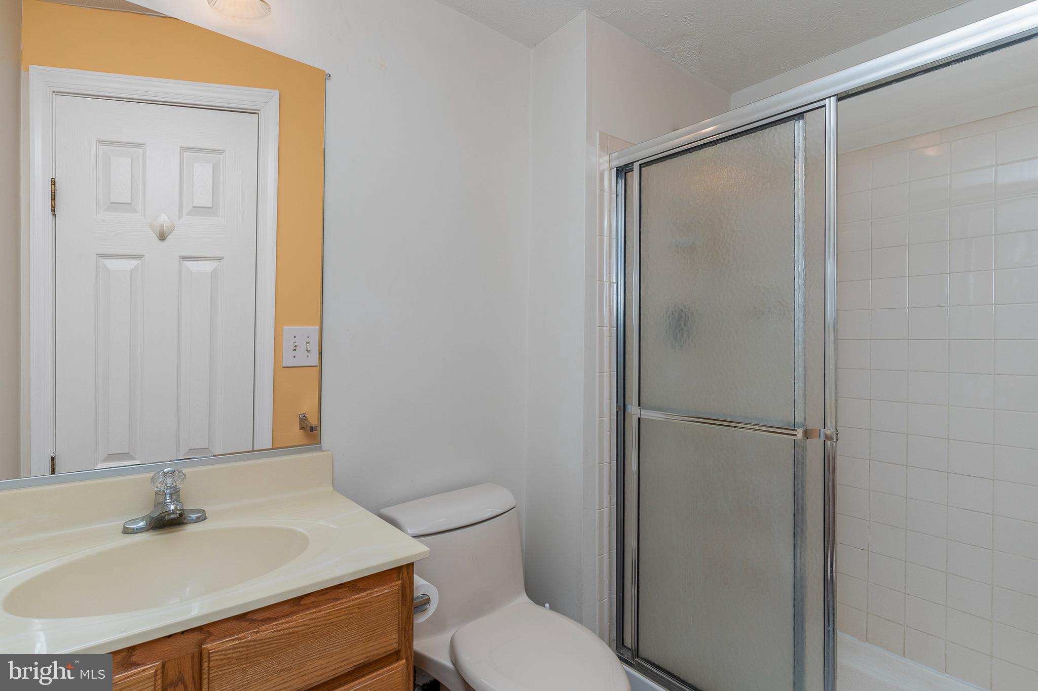 5305 Hollowstone Circle Rosedale, MD 21237 - Photo 19 of 22 Bathroom 3