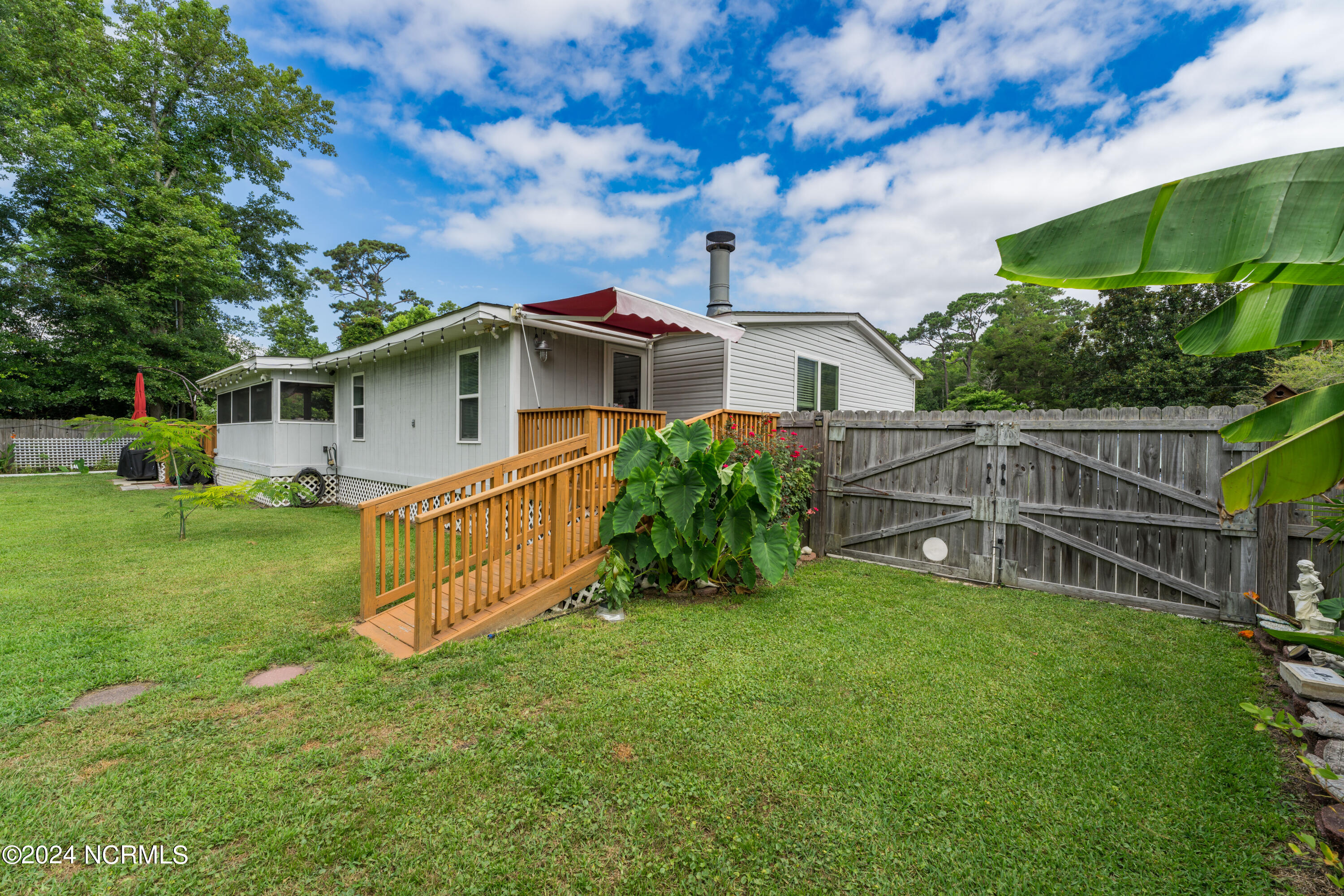 414 East Seaview Road Wilmington, NC 28409 - Photo 24 of 34 1006