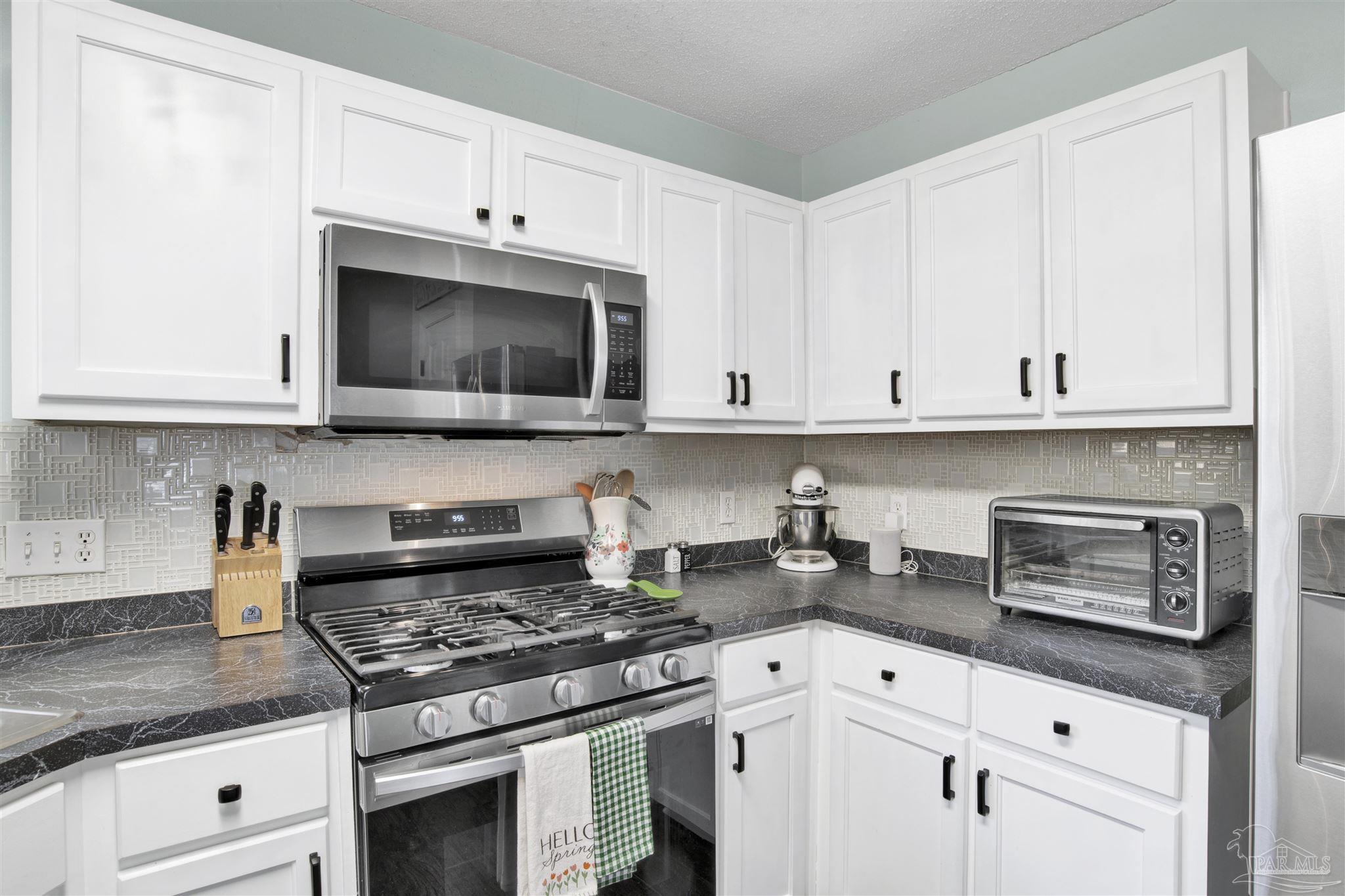 6836 Cedar Ridge Circle Milton, FL 32570 - Photo 12 of 30