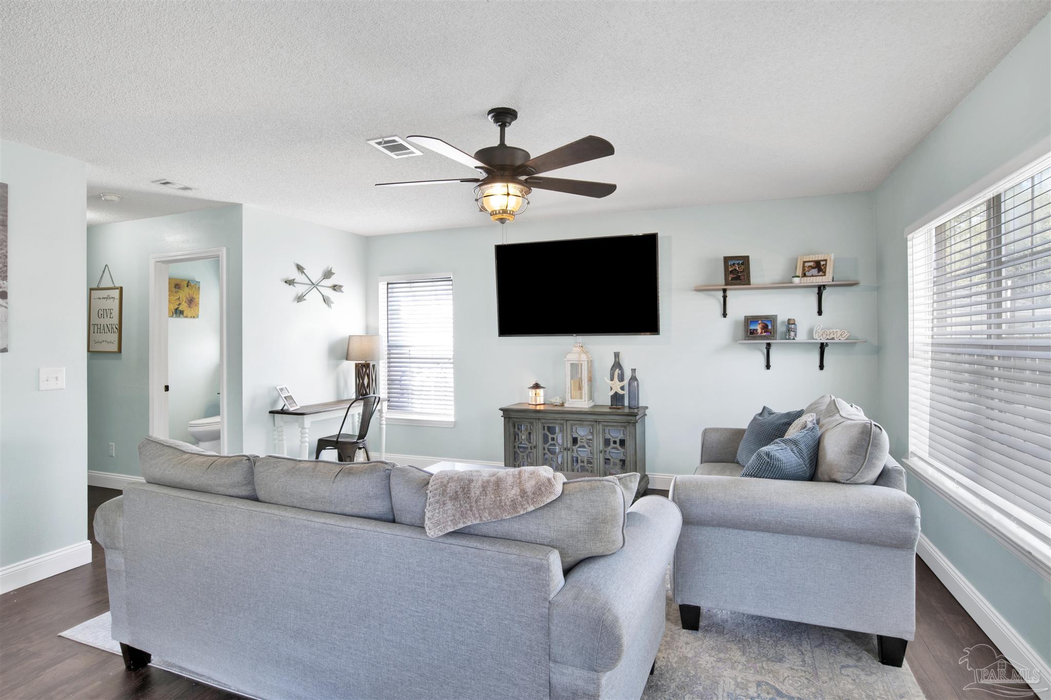 6836 Cedar Ridge Circle Milton, FL 32570 - Photo 3 of 30