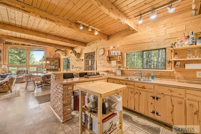 $599,000 | 1571 West Potpourri Drive, Ashton, ID 83420